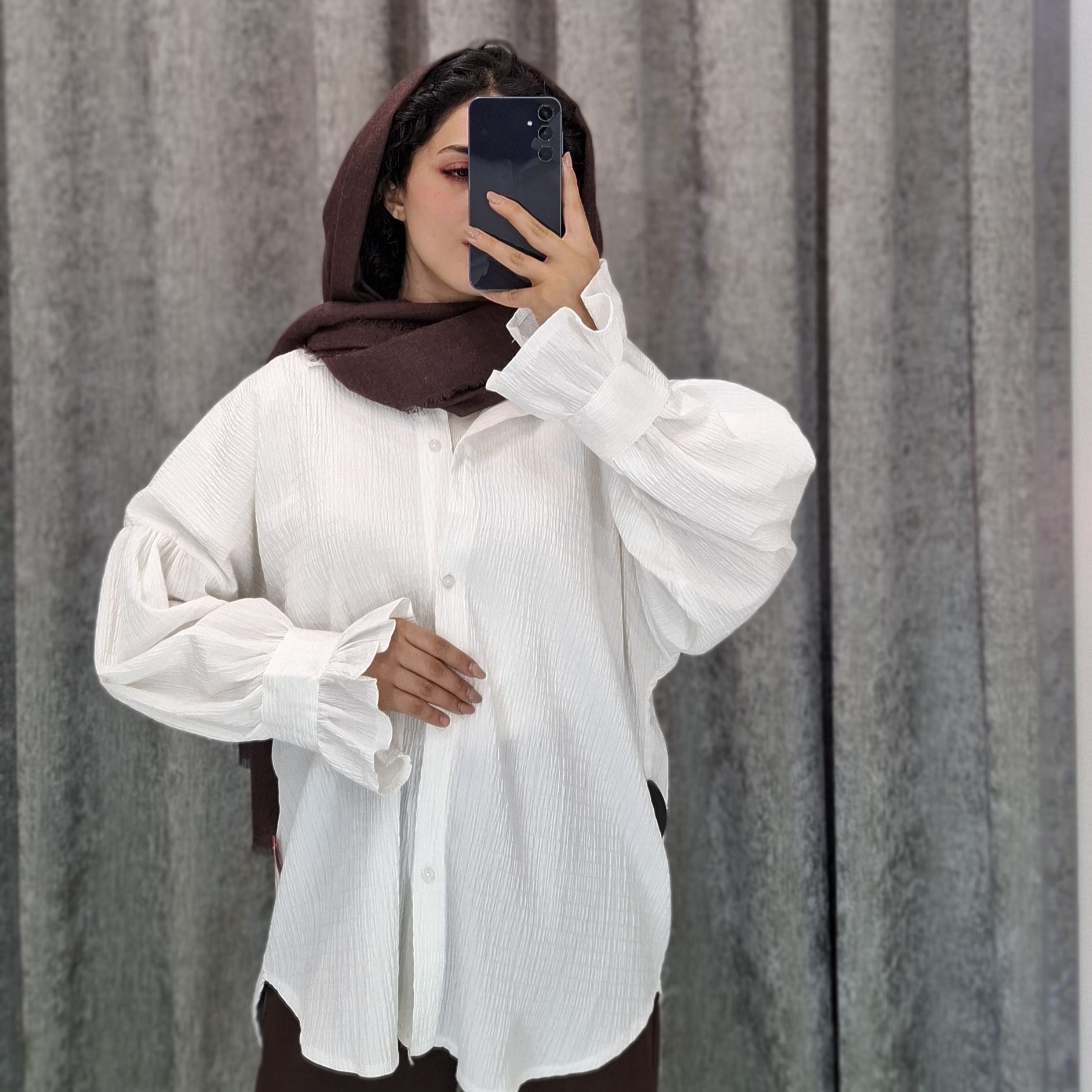 سفید شومیز طرح جین پارچه چروک آستین مچ فانتزی - تصویر 1