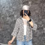 شومیز باکسی گلدار مدل یقه شکاری(زنانه)