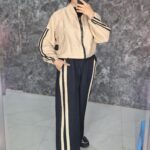 ست بامبر و شلوار اسپرت مدل نوار رنگی – پارچه طرح چروک