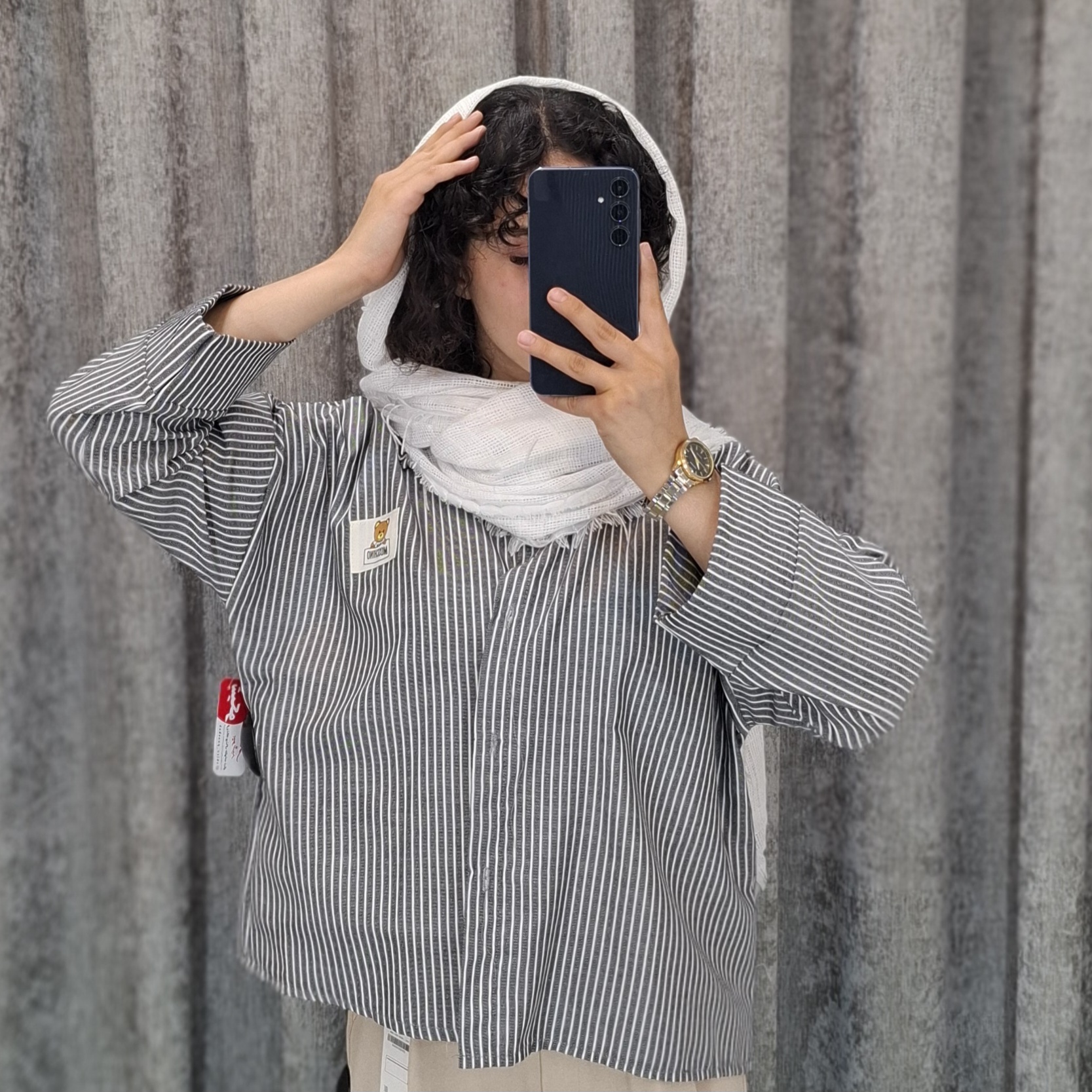 ۲۰۲۶۰۵۱۶_۱۲۱۰۳۵ شومیز راهراه طرح خرس Moschino (مدل یقه مردانه) - تصویر 1