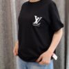 تیشرت دخترانه طرح ال وی (LV)