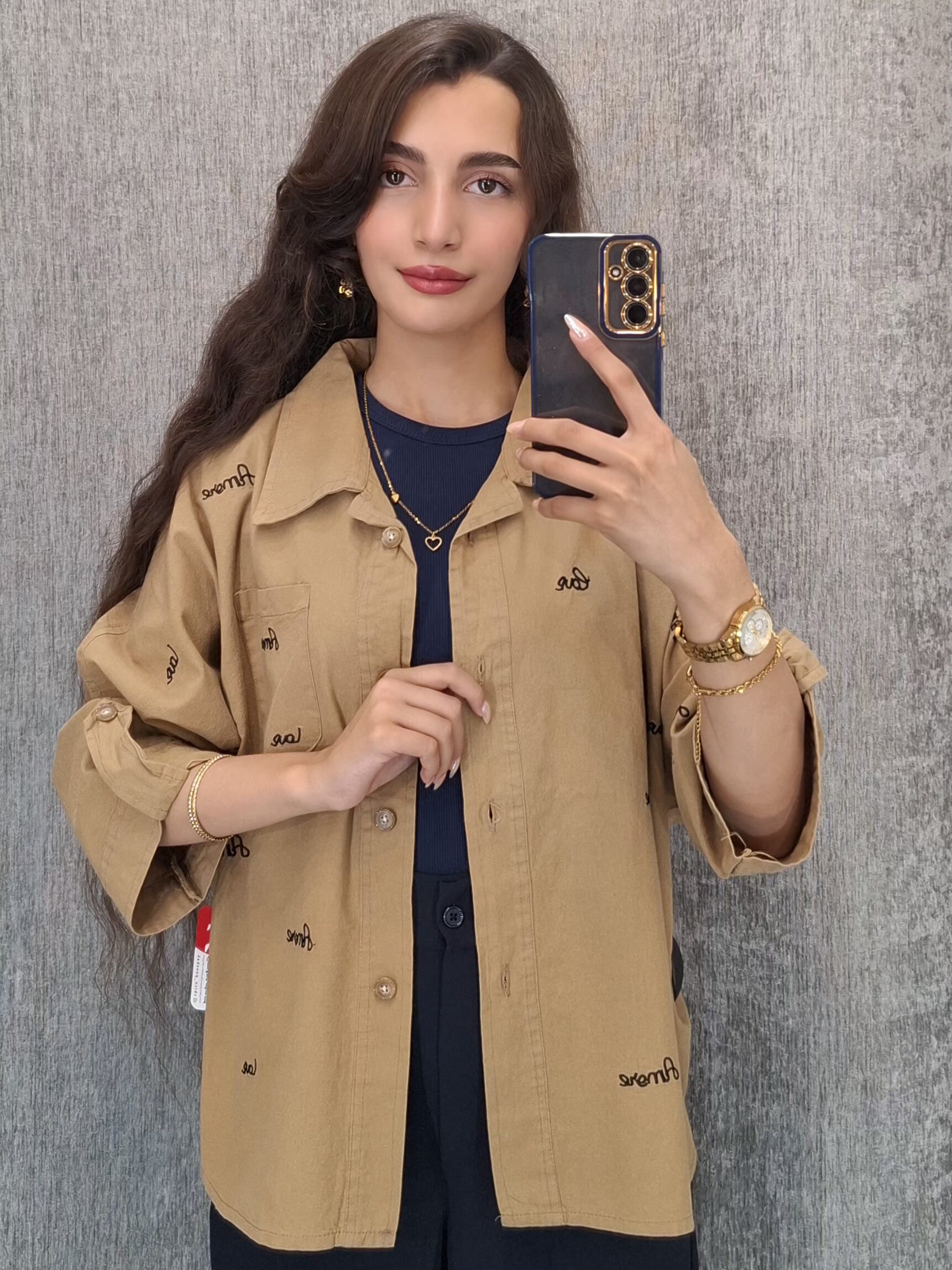 شکلاتی مانتو لنین طرح Love(زنانه) - تصویر 1
