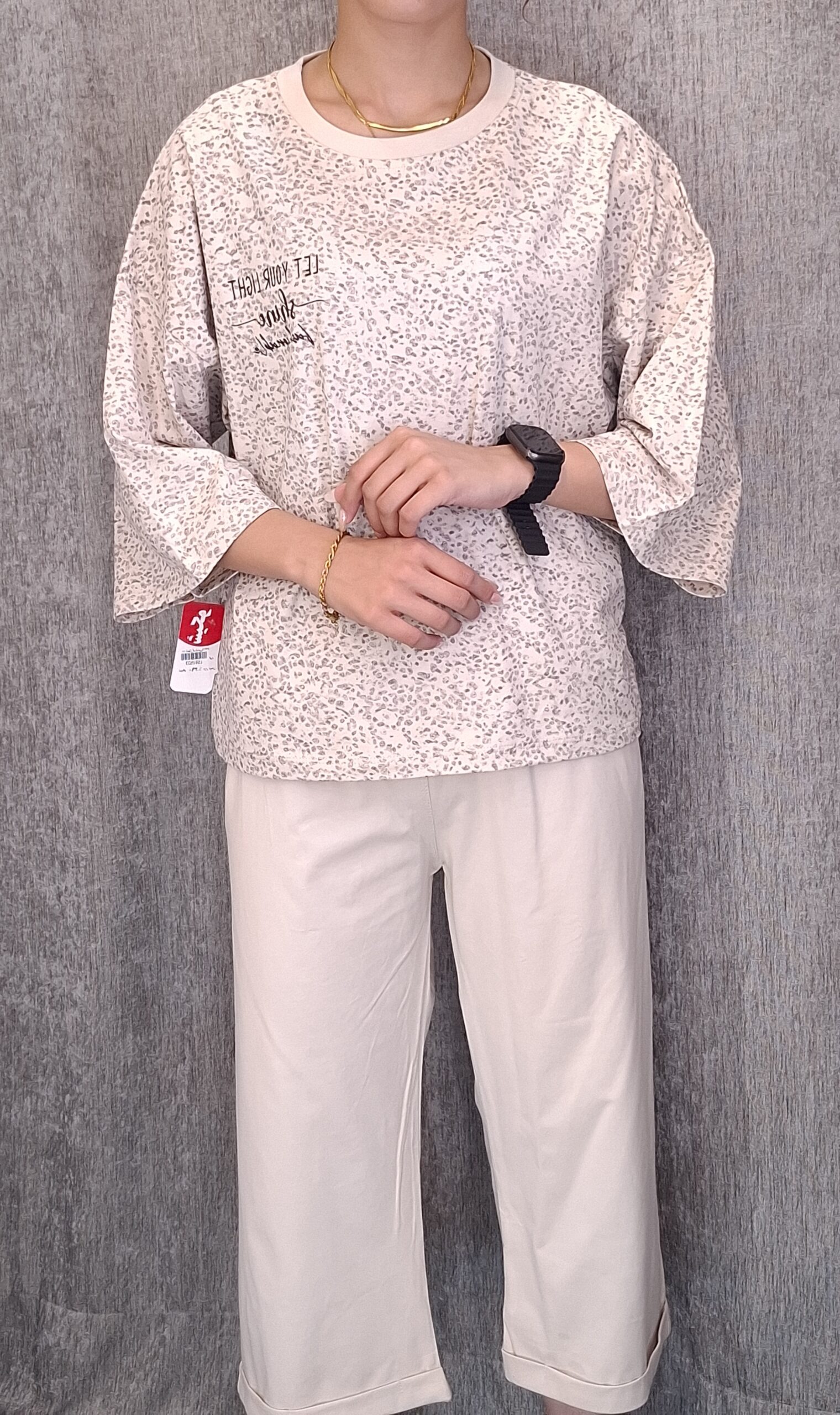 کرم ست تیشرت و شلوارک شاین(زنانه) - تصویر 1