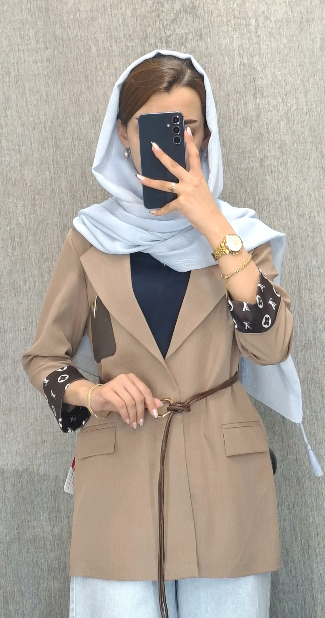 کرم.- 2 مانتو کت ال وی(زنانه) - تصویر 1